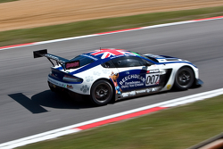#007 Beechdean AMR Aston Martin Vantage GT3: Andrew Howard, Jonny Adam