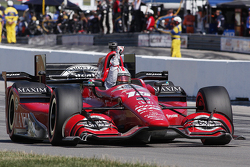 Graham Rahal, Rahal Letterman Lanigan Racing Honda se lleva la victoria
