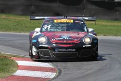 #31 EFFORT Racing Porsche 911 GT3 R: Ryan Dalziel