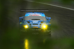 #007 TRG-AMR Aston Martin V12 Vantage: Kuno Wittmer, Christina Nielsen