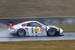 #912 Porsche Team North America Porsche 911 RSR: Jörg Bergmeister, Earl Bamber