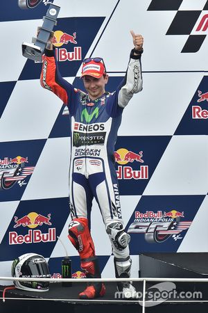 Podio: secondo Jorge Lorenzo, Yamaha Factory Racing