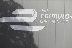 Надпись FIA Formula E