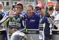 Le poleman Jorge Lorenzo, Yamaha Factory Racing, le troisième, Valentino Rossi, Yamaha Factory Racing