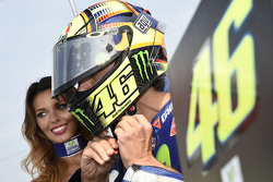 Валентино Росси, Yamaha Factory Racing