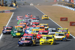 Start: Daniel Serra leads