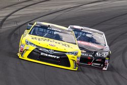 Matt Kenseth, Joe Gibbs Racing Toyota and Austin Dillon, Richard Childress Racing Chevrolet