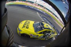 Race winner Matt Kenseth, Joe Gibbs Racing Toyota