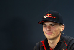 Max Verstappen, Scuderia Toro Rosso lors de la conférence de presse de la FIA
