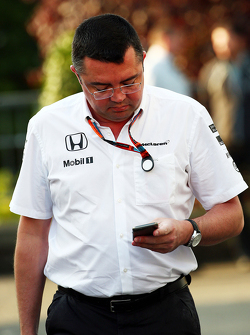 Эрик Булье, гоночный директор McLaren