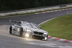 Der BMW M6 GT3 bei Testfahrten auf der Nürburgring-Nordschleife