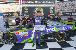 Polesitter Denny Hamlin, Joe Gibbs Racing Toyota