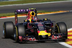 Даниил Квят, Red Bull Racing RB11