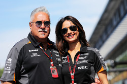 Dr. Vijay Mallya, Sahara Force India F1 Team Owner with his partner Pinky Lalwani,