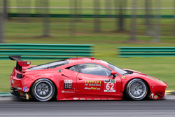 Ferrari F458 команды Risi Competizione: Пьер Каффер, Джанкарло Физикелла, Оливье Беретта