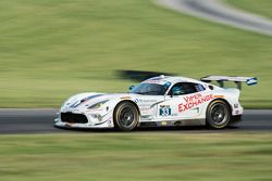 #33 Riley Motorsports SRT Viper GT3-R: Ben Keating, Jeroen Bleekemolen