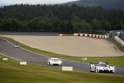 #18 Porsche Team Porsche 919 Hybrid: Romain Dumas, Neel Jani, Marc Lieb
