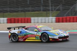 #71 AF Corse Ferrari 458 GTE: Davide Rigon, James Calado