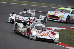 #12 Rebellion Racing Rebellion R-One: Николя Прост, Ник Хайдфельд, Матиас Беш
