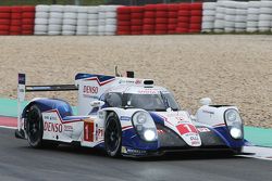 #1 Toyota Racing Toyota TS040 Hybrid: Sébastien Buemi, Anthony Davidson, Kazuki Nakajima