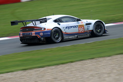 #96 Aston Martin Racing Aston Martin Vantage GTE: Francesco Castellacci, Roald Goethe, Stuart Hall