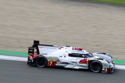 #7 Audi Sport Team Joest Audi R18 e-tron quattro: Marcel Fässler, Andre Lotterer, Benoit Tréluyer