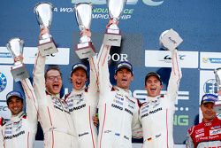 Podium: winners Timo Bernhard, Mark Webber, Brendon Hartley, Porsche Team