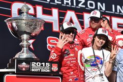 Scott Dixon, Chip Ganassi Racing Chevrolet com a mulher Emma