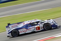 #1 Toyota Racing Toyota TS040 Hybrid: Sébastien Buemi, Anthony Davidson, Kazuki Nakajima