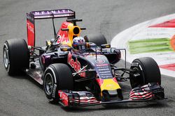 Daniel Ricciardo, Red Bull Racing RB11