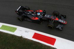 Fernando Alonso, McLaren MP4-30