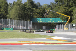 Alex Lynn, DAMS e Sergey Sirotkin, Rapax re-join the track