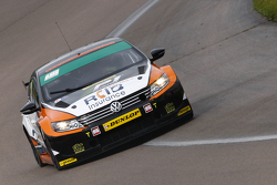 Aron Smith, Team BMR Volkswagen CC