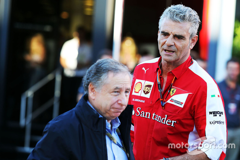 Jean Todt, Presidente FIA con Maurizio Arrivabene, Ferrari Team Principal