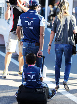 Felipe Massa, Williams com sua esposa Rafaela Bassi e Felipinho Massa