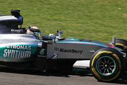 Льюис Хэмилтон, Mercedes AMG F1 W06