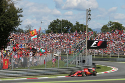 Sebastian Vettel, Ferrari SF15-T