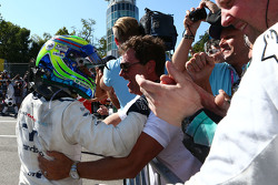 Felipe Massa, Williams celebra su tercera posición con el equipo en el parque cerrado