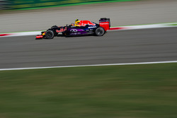 Даниил Квят, Red Bull Racing RB11