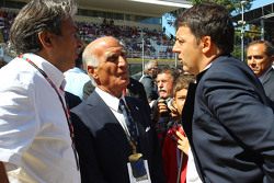 Pasquale Lattuneddu della FOM con Dr Angelo Sticchi Damiani, Presidente Aci Csai e Matteo Renzi, Primo Ministro Italiano