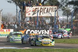 Omar Martinez, Martinez Competicion Ford and Sergio Alaux, Coiro Dole Racing Chevrolet and Agustin C