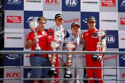 Race 3 Podium: second place Jake Dennis and winner Felix Rosenqvist and third place Lance Stroll, Pr