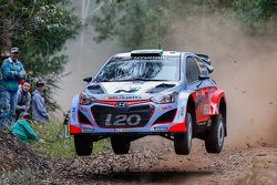 Hayden Paddon e  John Kennard, Hyundai i20 WRC, Hyundai Motorsport