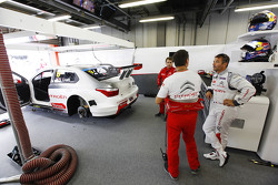 Sébastien Loeb, Citroën C-Elysée WTCC, Citroën World Touring Car team