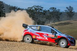 Thierry Neuville and Nicolas Gilsoul, Hyundai i20 WRC, Hyundai Motorsport