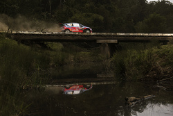 Thierry Neuville, dan Nicolas Gilsoul, Hyundai i20 WRC, Hyundai Motorsport