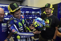 Valentino Rossi, Yamaha Factory Racing shows off his special helmet design