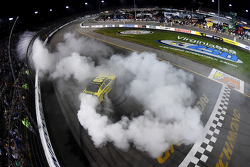 Race winner Matt Kenseth, Joe Gibbs Racing Toyota