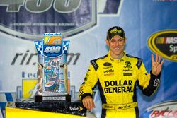 Le vainqueur Matt Kenseth, Joe Gibbs Racing Toyota