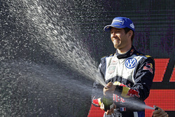 Sébastien Ogier, Volkswagen Motorsport, ganador y campeón mundial de rally